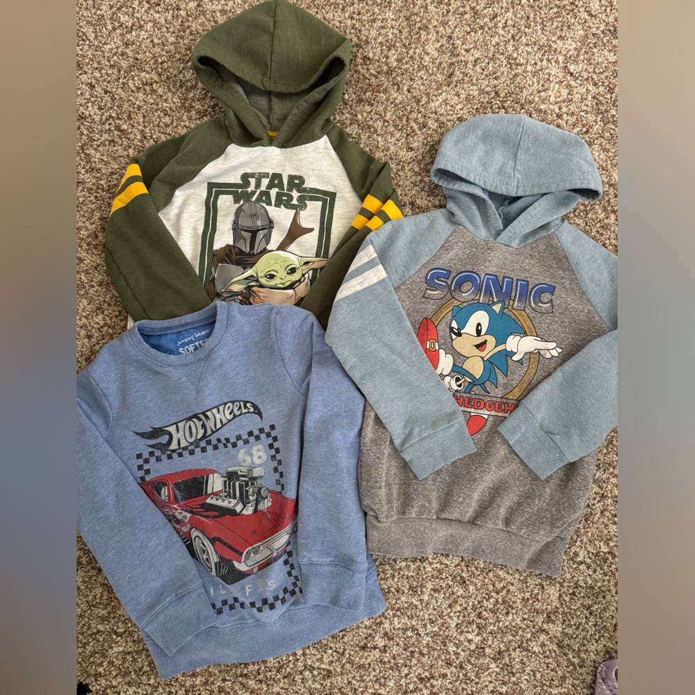 Boy’s Sweatshirt & Hoodie Lot - sz 7